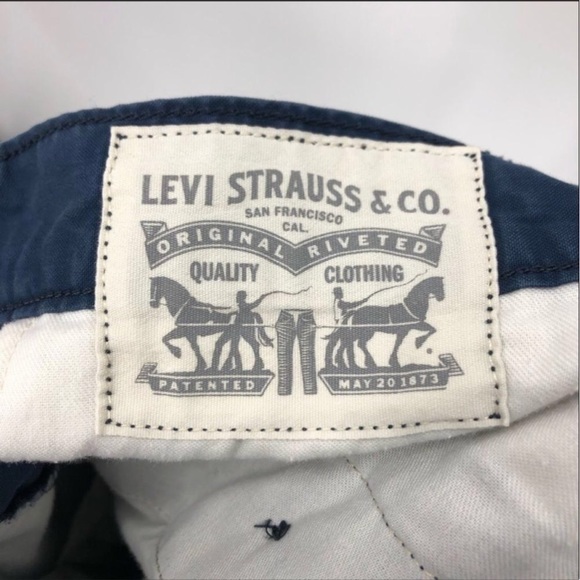 4/$45 LEVI’S Navy Blue Flat Front Khaki Chino Shorts 33 - Picture 6 of 9